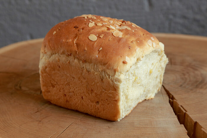Mandelstuten, Weißbrot mit Mandeln, 500g