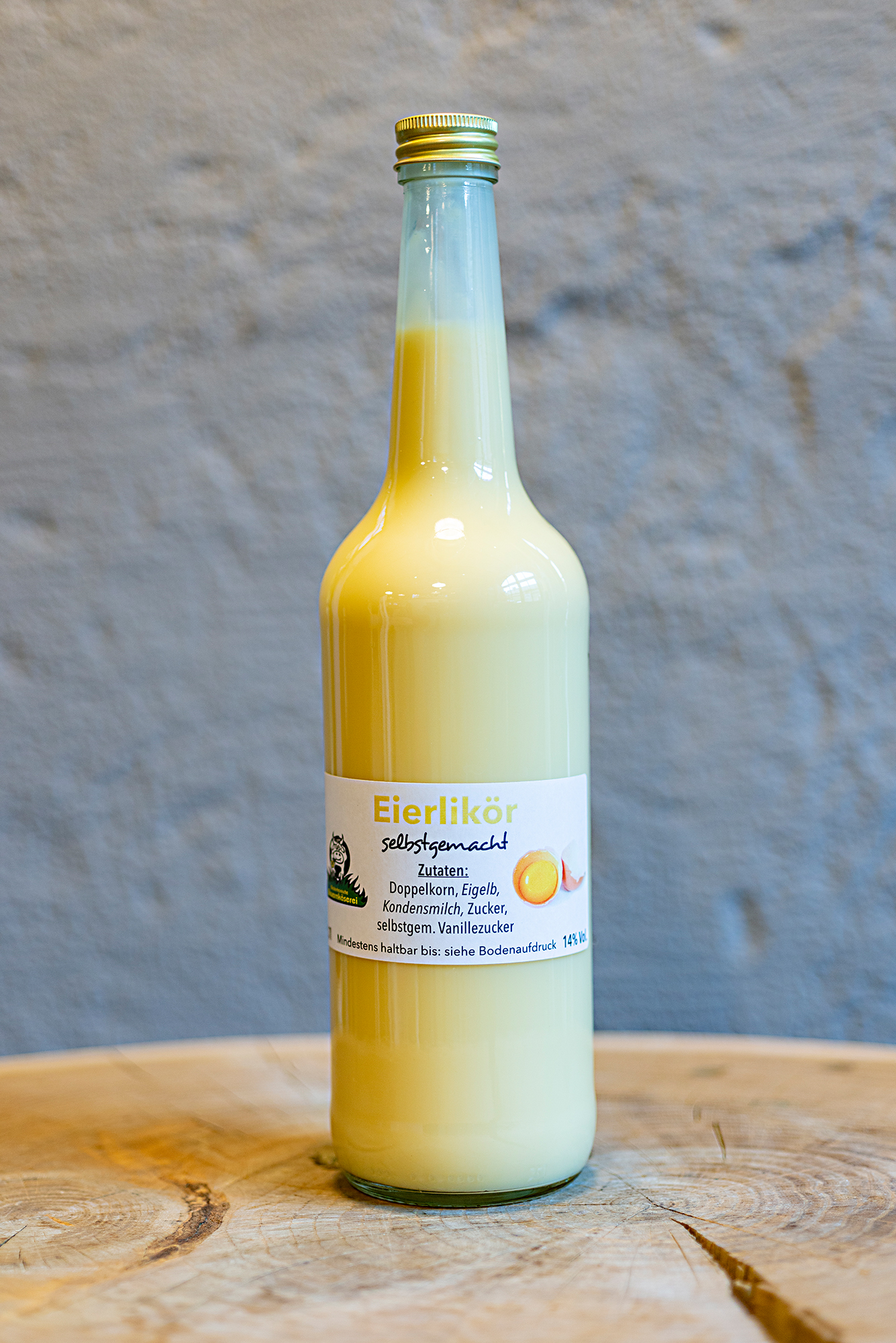 selbstgemachter Eierlikör, 0,7 Liter - Bauernkäserei Straetmanshof Kerken